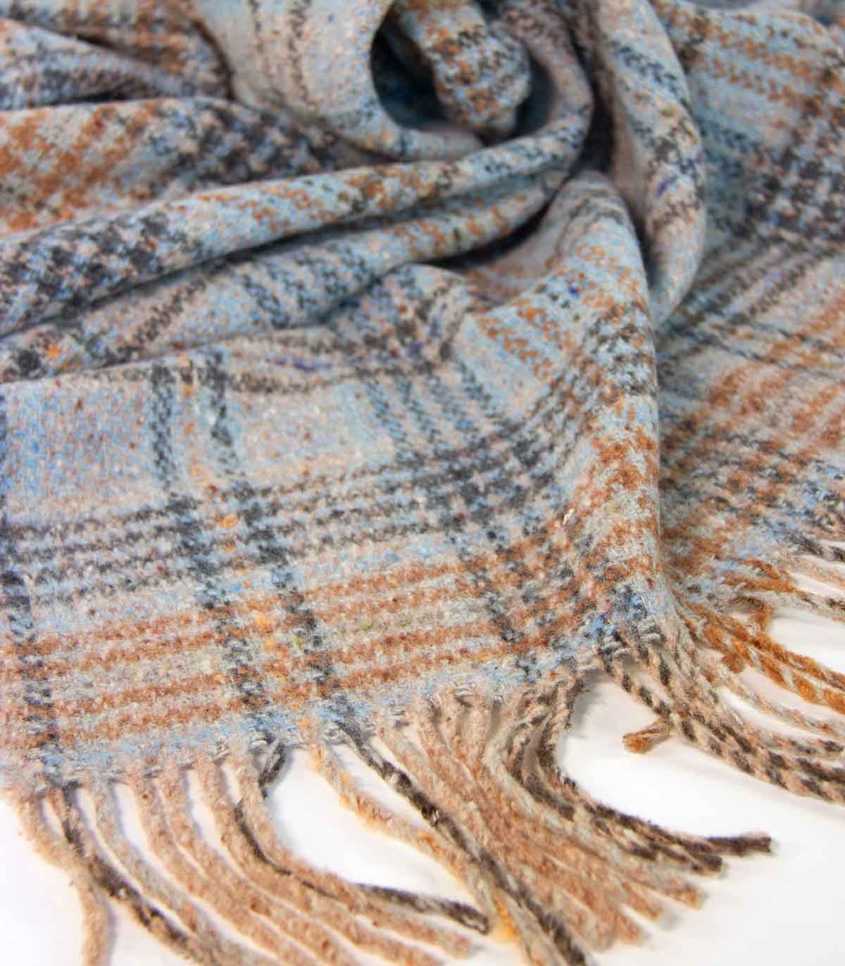 Backsattit Marbled Blue Tartan Throw Blanket